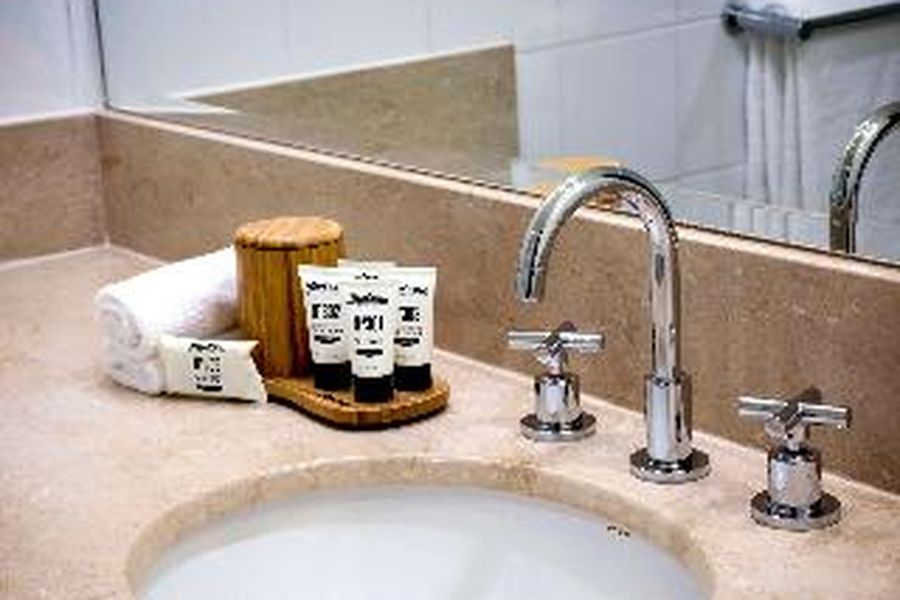 photo-1