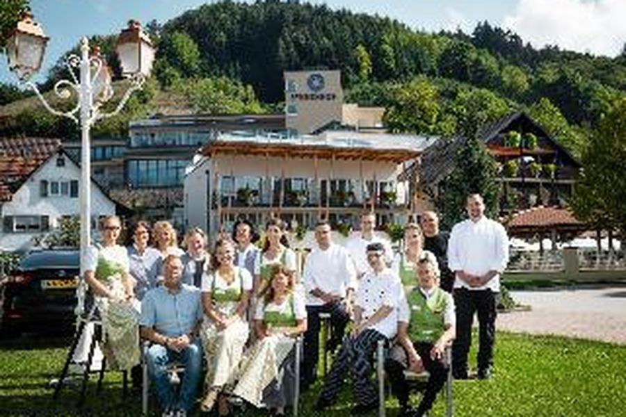 photo-1