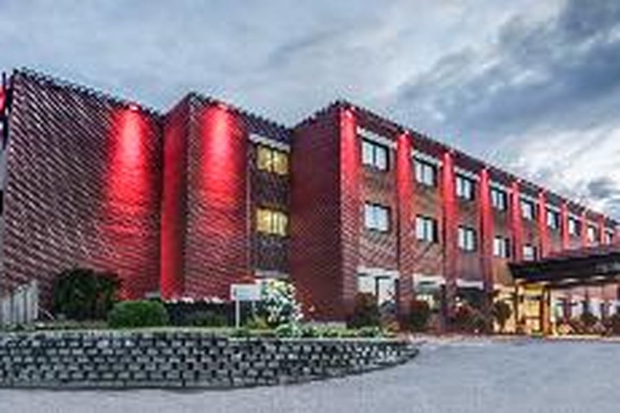 photo-1