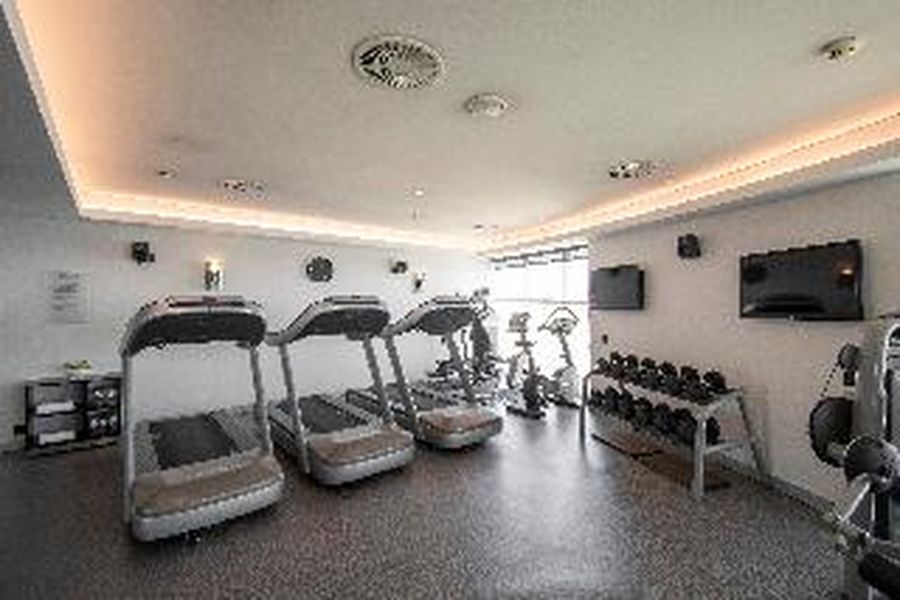 photo-1