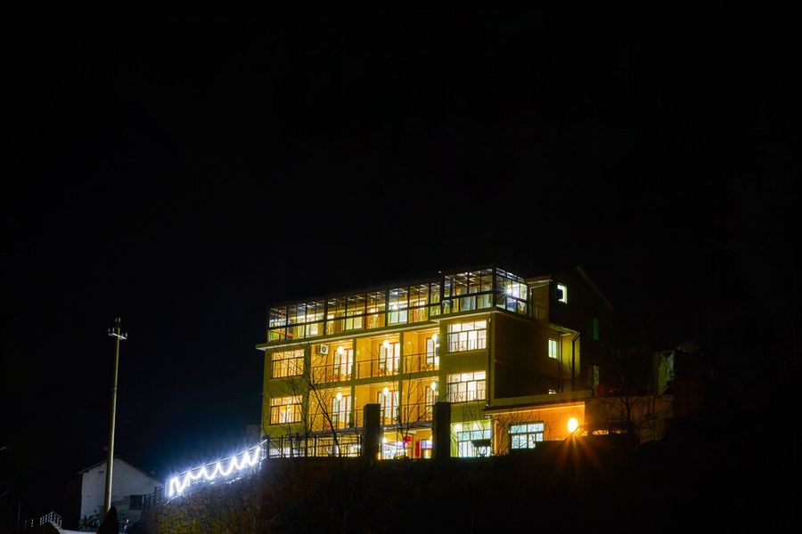 photo-0