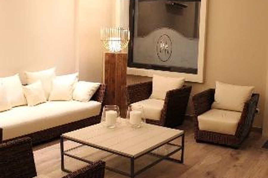 photo-1