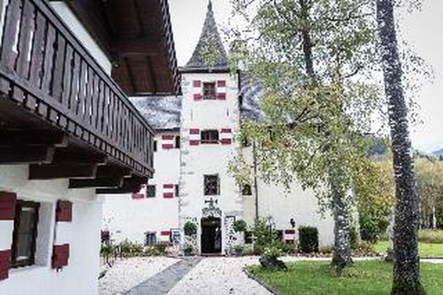 photo-1