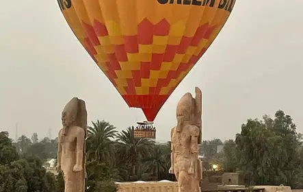 Experimenta Luxor en globo aerostático