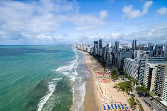 Vista aérea da praia de Maceió