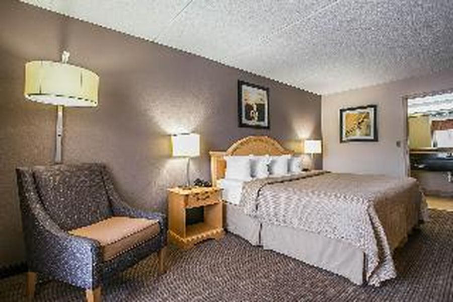 photo-1
