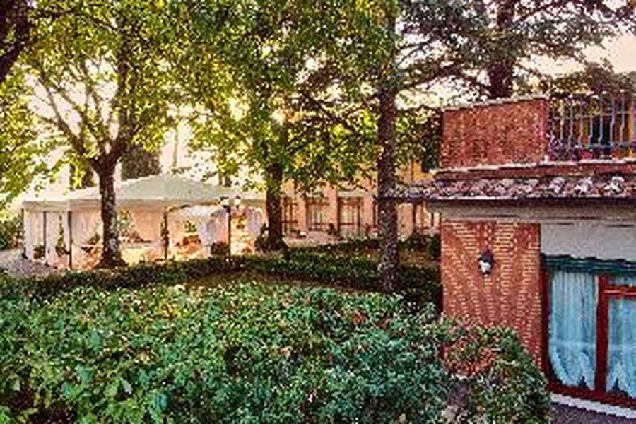 photo-1