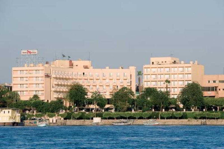photo-0