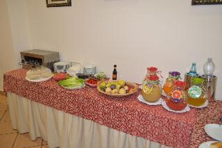 photo-0