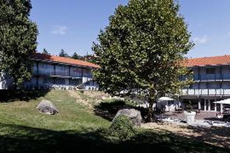 photo-0