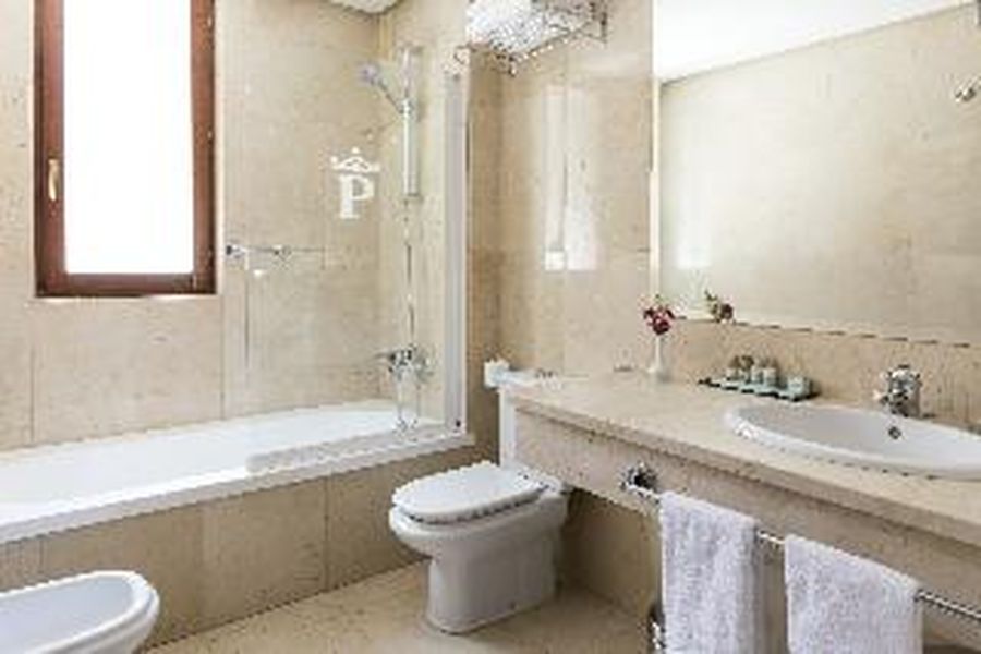 photo-1