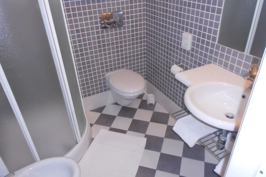photo-1