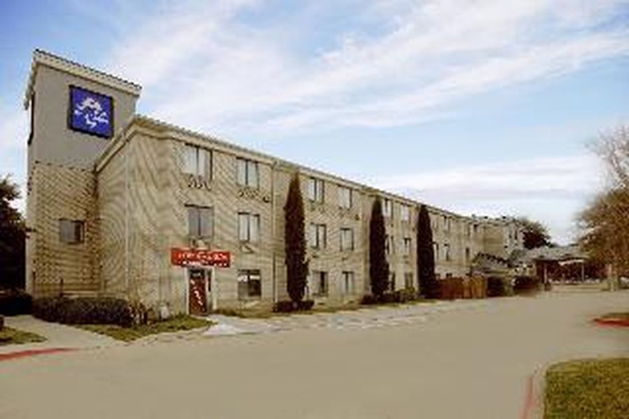 photo-0